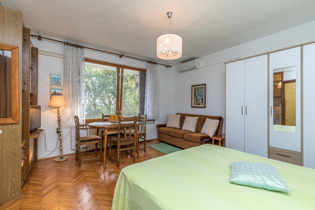 Apartment Dusper 347 Lovran Eksteriør bilde